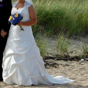David’s Bridal Wedding Gown